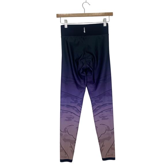 ULTRACORE Ombre Camo Leggings Purple High Waisted Womens M Compression Shapewear - Picture 4 of 8